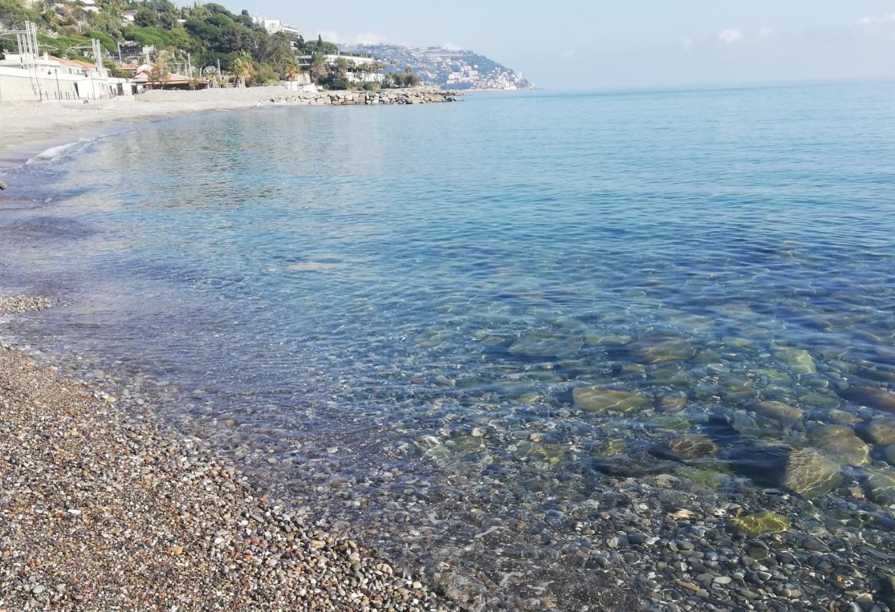 Apartament Casa Ambra Mare Bordighera Zewnętrze zdjęcie